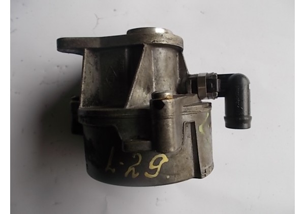 Вакуумний насос Renault Trafic II, Megane II, Scenic II, Laguna II, Master II, Espace IV 1.9 dci, 8200322916, 8200123491 